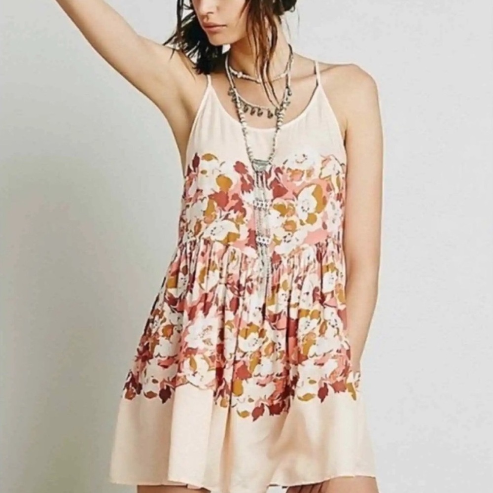 Free People Mini Strappy Back Slip  Dress SZ XS Peach Floral
